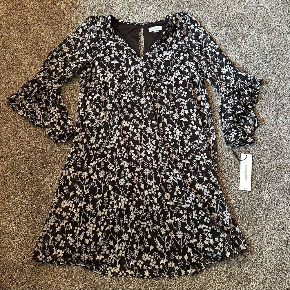 NWT Calvin Klein Black and White Floral Mini Dress